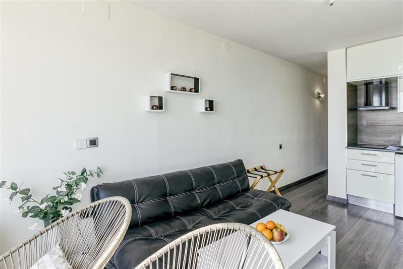 K Beach D-Luxe Емпуриабрава Екстериор снимка