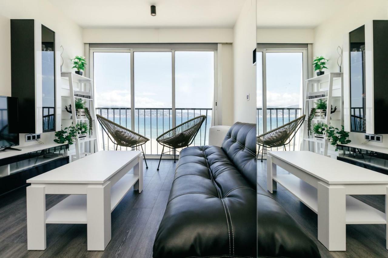 K Beach D-Luxe Емпуриабрава Екстериор снимка